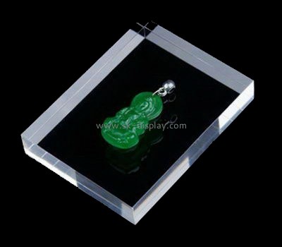 OEM supplier customized acrylic pendant display block lucite jewelry display block JD-206