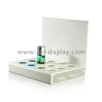 Do you know the design charm of the acrylic display stand?