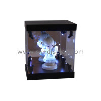 How LED acrylic display cases can enhance your retail store's visual merchandising strategy