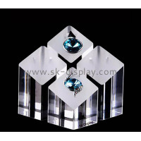 Acrylic Earring Display Props A Clear Choice for Elegance and Functionality