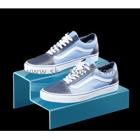 Custom Acrylic Retail Footwear Display Risers: Elevating Shoe Presentation with Style and Precision