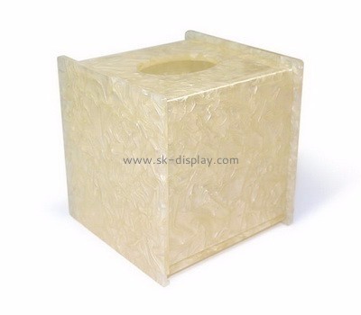 China acrylic manufacturer custom perspex square tissue box DBS-560