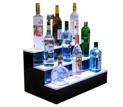 Customize plexiglass wine bottle display stand WD-108