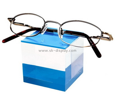 Custom acrylic sunglasses display cube AB-090