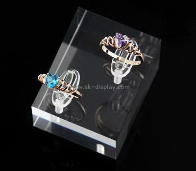 Perspex manufacturer customize acrylic ring display block lucite jewelry display block JD-132
