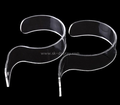 OEM supplier customized lucite shoe display stand SSD-044