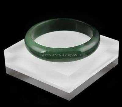 Acrylic jadeite bracelet display holder JD-032