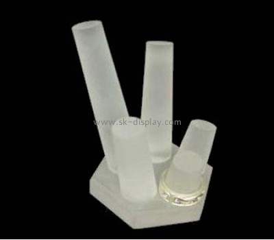 Acrylic jewelery display stand for ring with five finger holders JD-033