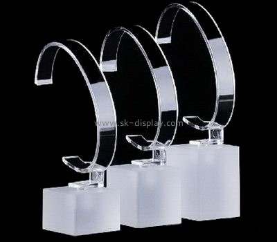 New design unique acrylic block watch display stand with reasonable price JD-063