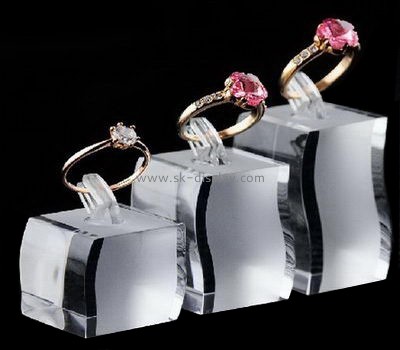 Factory hot sale acrylic jewelry display jewellery display stand acrylic display stand JD-087
