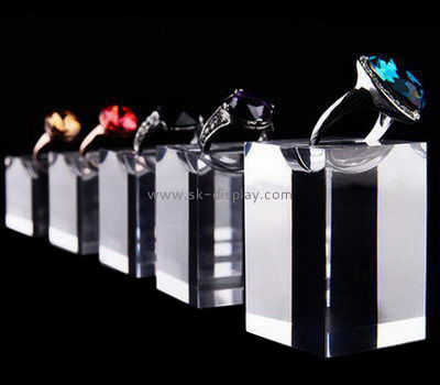 Acrylic counter displays wholesale  acrylic jewelry display acrylic ring holder JD-114