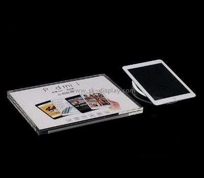 Custom and wholesale acrylic ipad counter stand for display PD-174