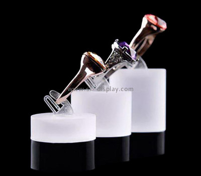 Wholesale custom acrylic display blocks for jewelry ring JD-290