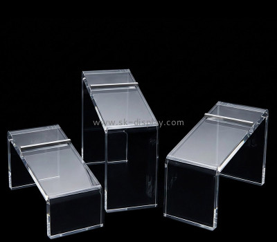 Custom acrylic retail slanted shoe display risers SSD-153